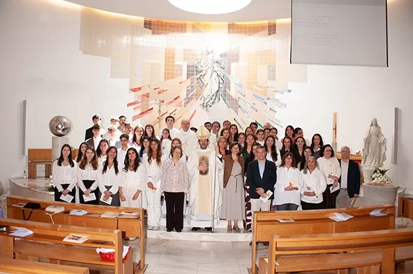 Crismas no Domingo da Divina Misericórdia